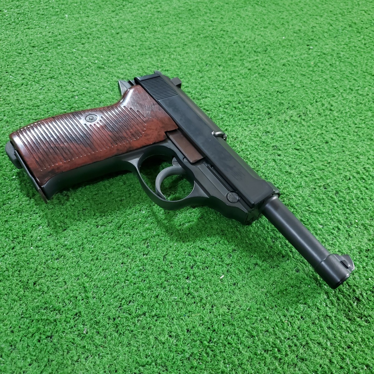 warusa-P38 WALTHER P38 model gun collection antique box equipped 