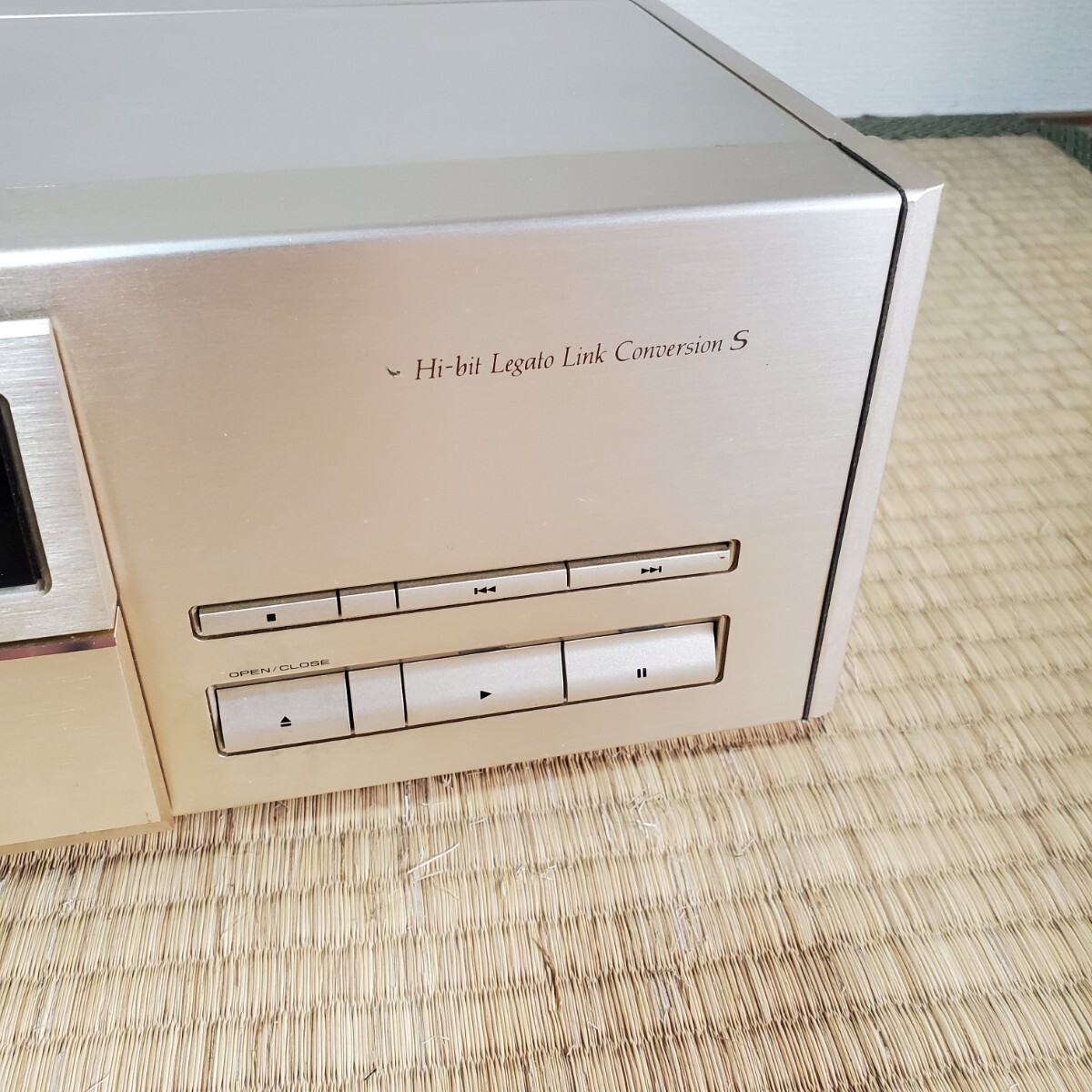 Pioneer パイオニア CDプレーヤー 通電確認済み PD-T07HS Limited オーディオ機器 音響機器 CDデッキ コンパクトディスクプレーヤー_画像4