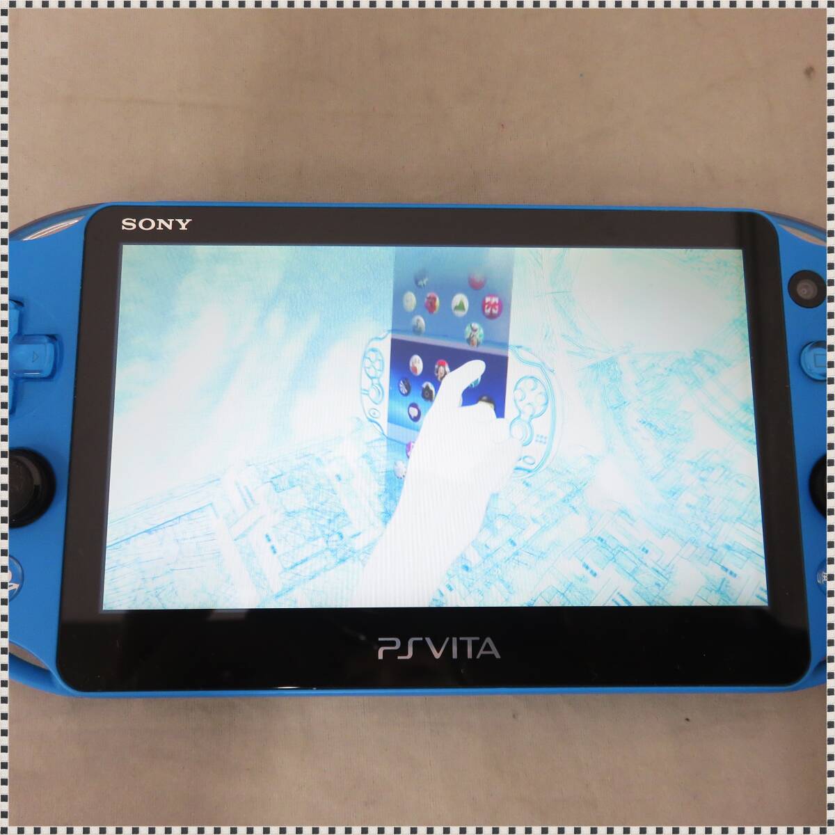 【 ジャンク 】 PlayStation Vita本体 Wi-Fiモデル アクア・ブルー PCH-2000 HA051524_画像6