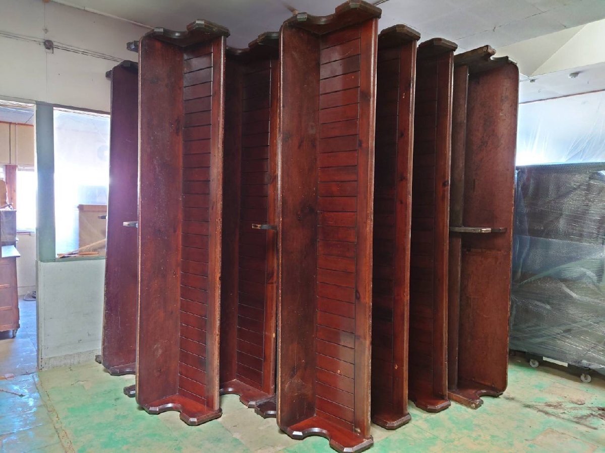 タ荷H0366◆⑪W275cm◆イギリスアンティーク◆重厚な造りの大きい木製チャーチベンチ◆教会 椅子 イス チェア 店舗什器 レトロW(ヤG)松_画像10