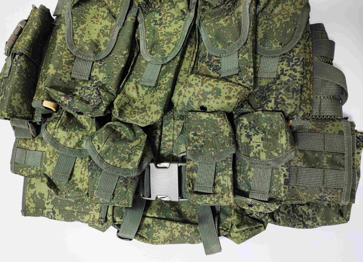 直送品】ロシア軍 6sh117 タクティカルベスト バックパック 直送品】ロシア軍 6sh117 タクティカルベスト バックパック