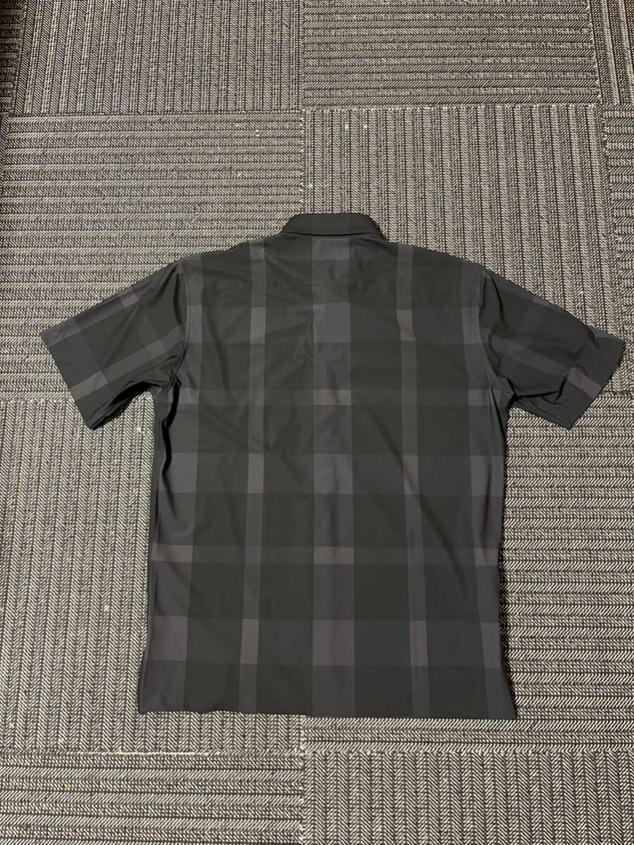 BLACK LABEL CRESTBRIDGE 三陽商会 ブラックレーベルクレストブリッジ 半袖シャツ BLACK 黒 Mサイズ shirt _画像2