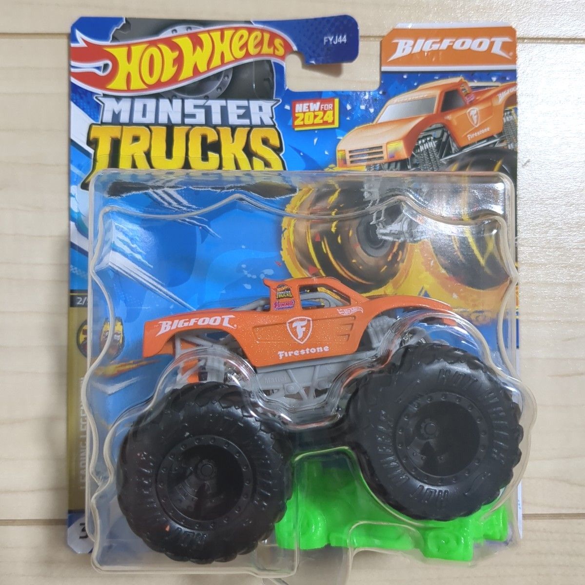 ホットウィール モンスタートラック ビッグフット ファイヤーストーン  HotWheels  MONSTER TRUCKS