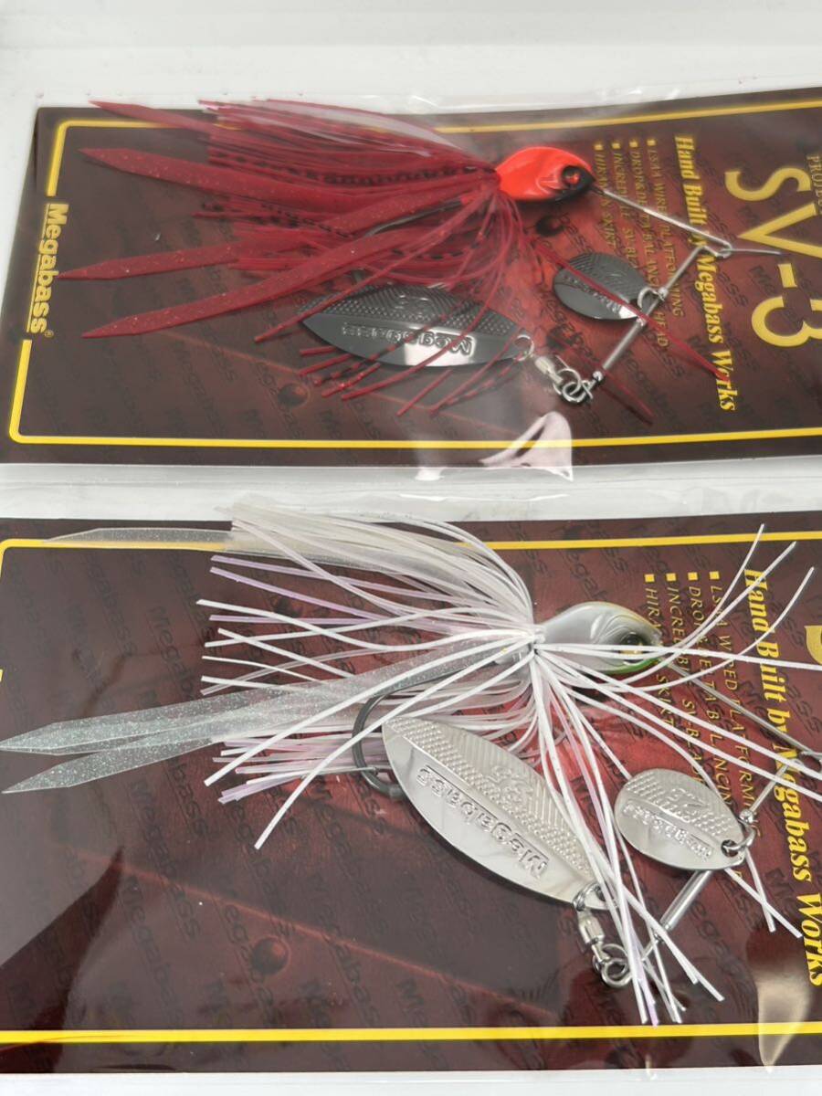 金曜終了 メガバス SV-3 3/8oz SR 2個セット 未開封品 FIRE RED & PEARL SHAD スピナーベイトの画像3