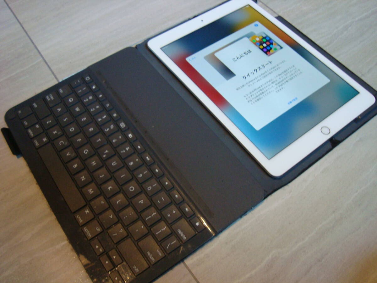   【 iPad Air 2 [Wi-Fi＋Cellularモデル] シルバー Apple 】＋ おまけ [ロジクール キーボード 一体型保護ケース] の画像8