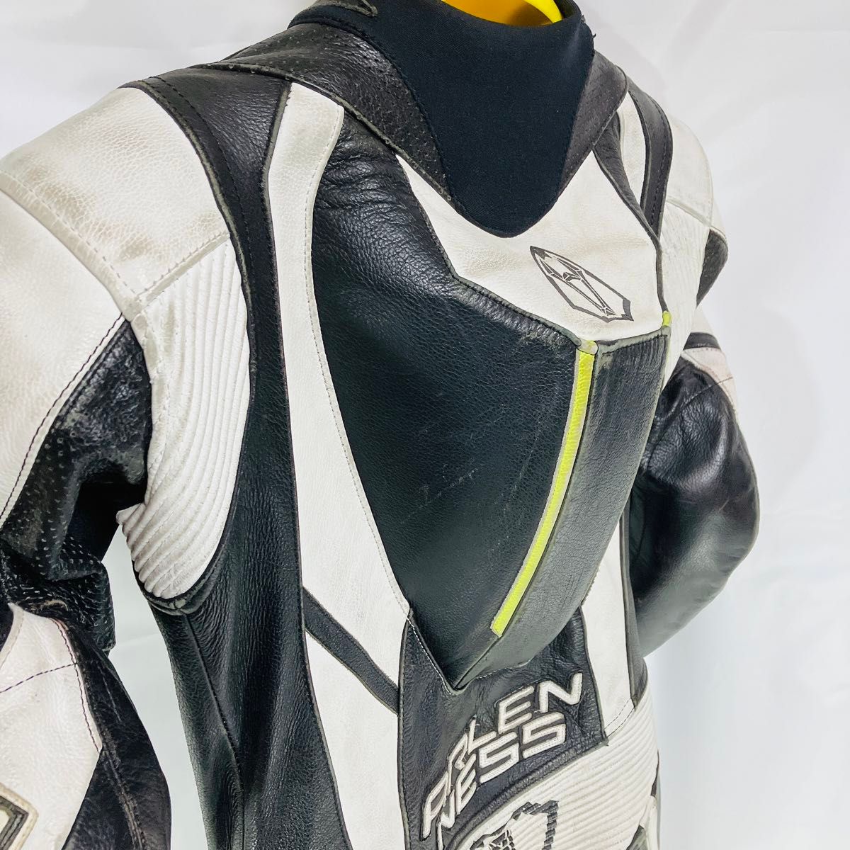 ARLENNESS アレンネス レーシングスーツ ツナギ Sサイズ 使用感 ARLENNESS アレンネス レーシングスーツ ツナギ Sサイズ 使用感