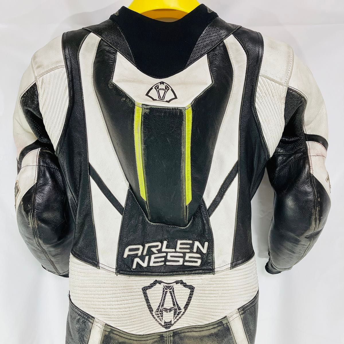 ARLENNESS アレンネス レーシングスーツ ツナギ Sサイズ 使用感 ARLENNESS アレンネス レーシングスーツ ツナギ Sサイズ 使用感