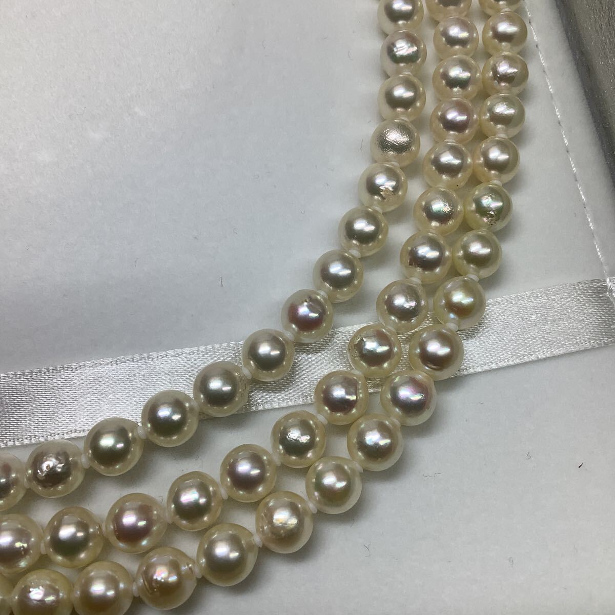 【Sあ1595】アコヤ真珠ネックレス　3本ロングパールネックレス　約130cm_画像3