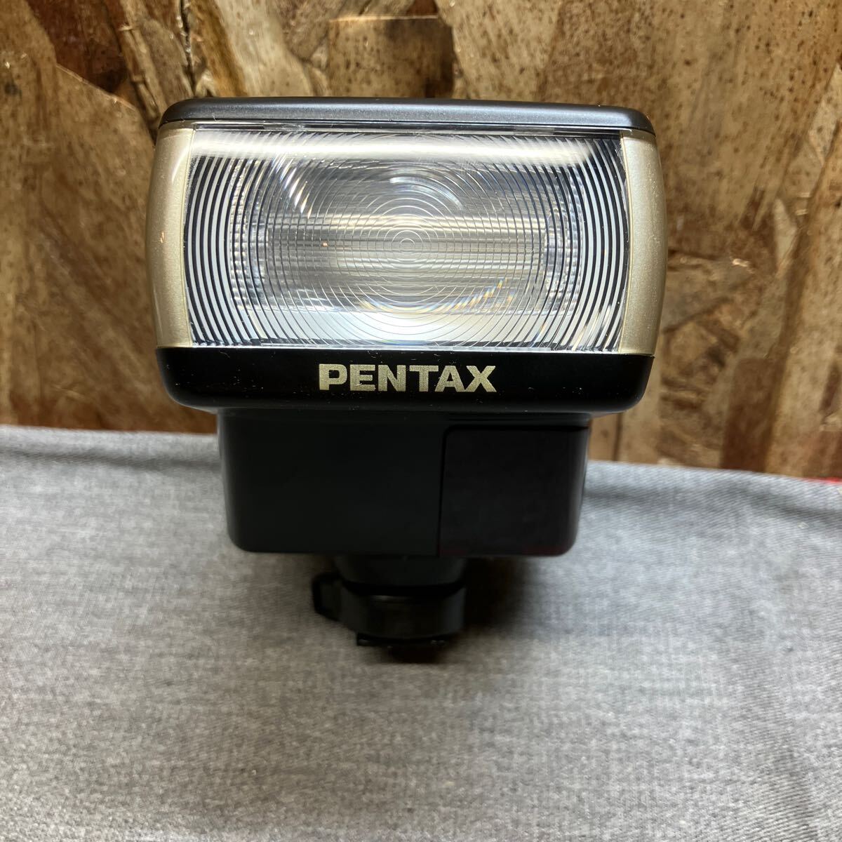 送料無料【Nい1610】PENTAX ペンタックス AF-330FTZ ストロボ　フラッシュ _画像1