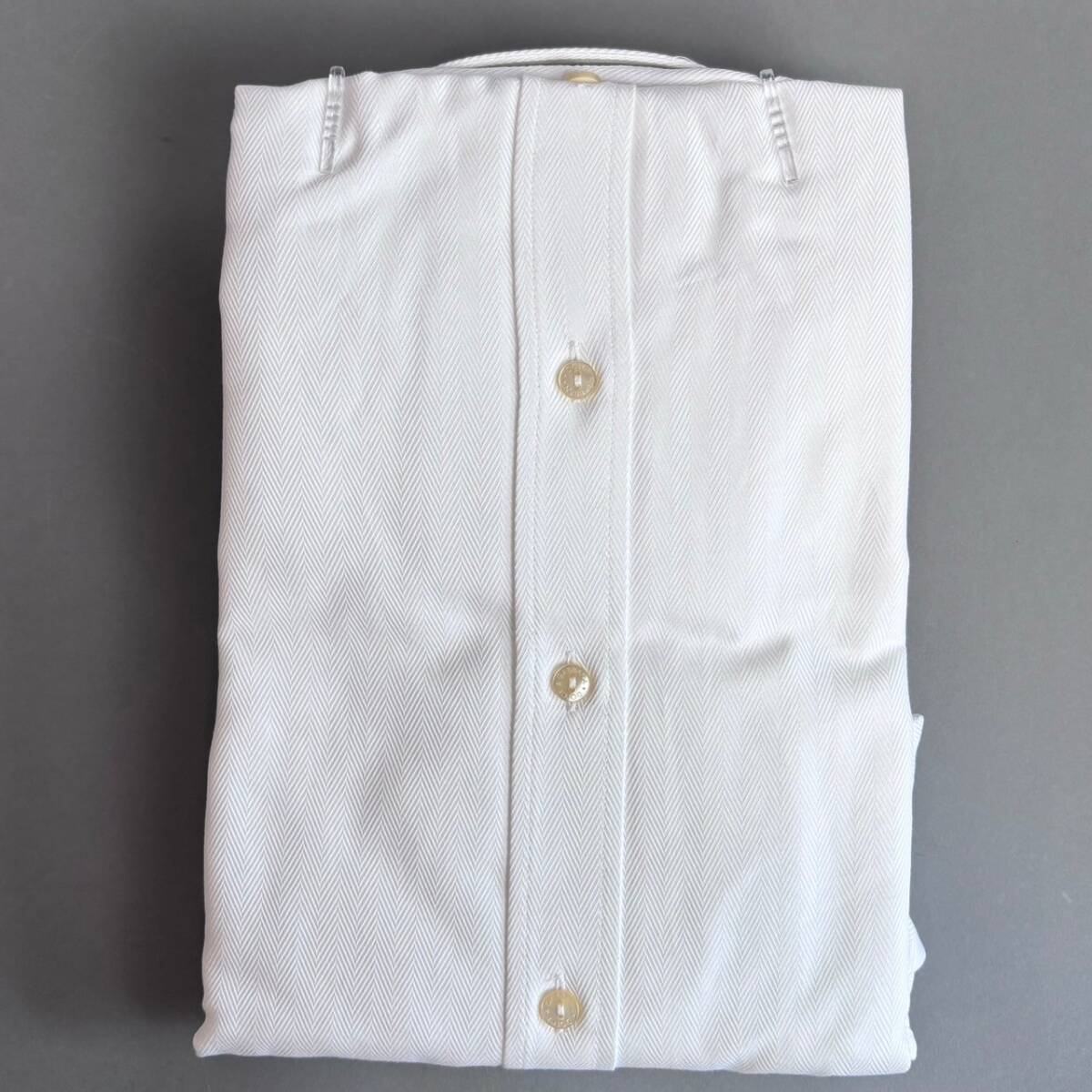YM175 未使用 DOLCE&GABBANA ドルチェ＆ガッバーナ Yシャツ サイズ41 長袖 ホワイト MADE IN ITALY イタリア製 箱付 (検)フォーマル スーツの画像3