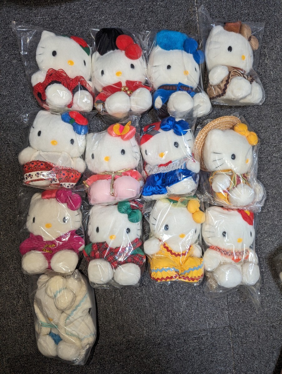 キティーちゃん世界民族衣装シリーズ13体 - ハローキティ キティーちゃん世界民族衣装シリーズ13体 - ハローキティ