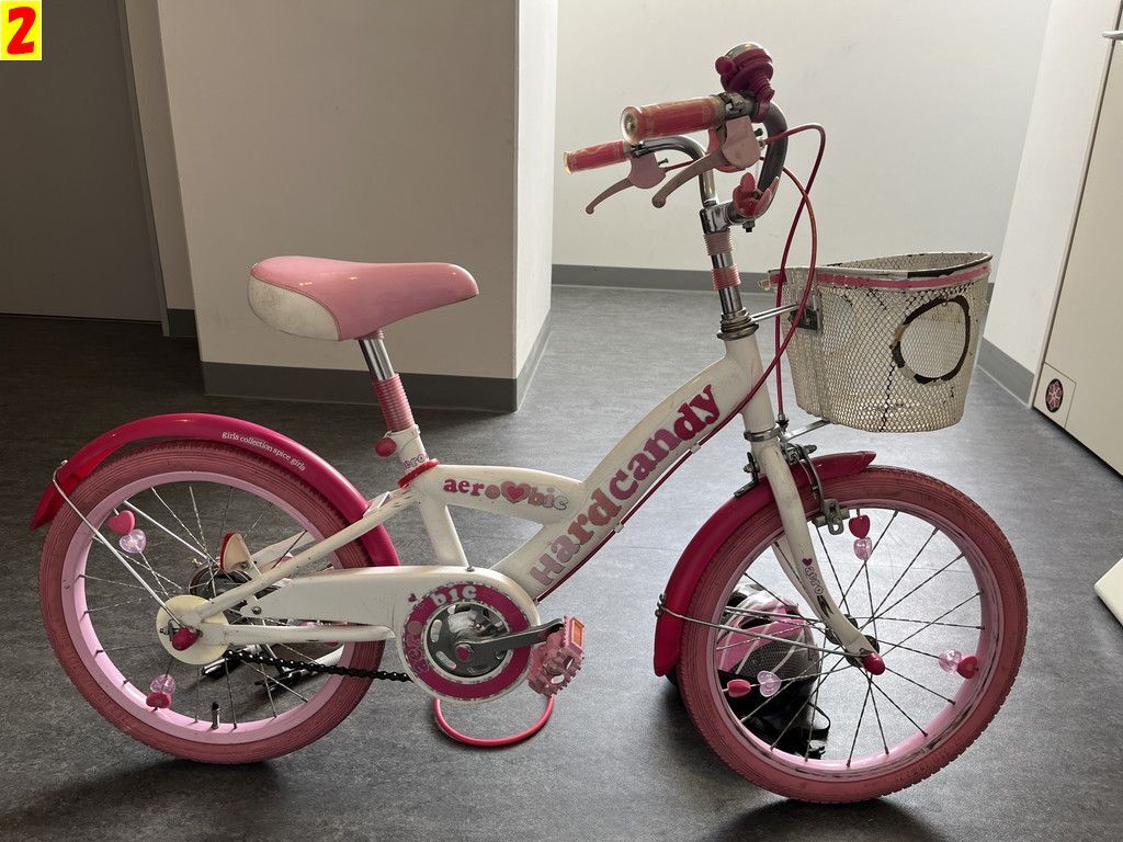 トイザラス ハードキャンディ 子供用自転車 16インチ ハードキャンディ ピンク・白 女の子向け_画像2
