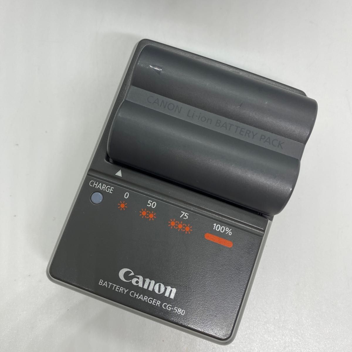 ジャンク　CANON EOS キャノン　40d レンズ3本セット　純正バッテリー　充電器付