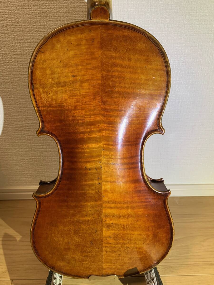  old 4/4 violin .. France 