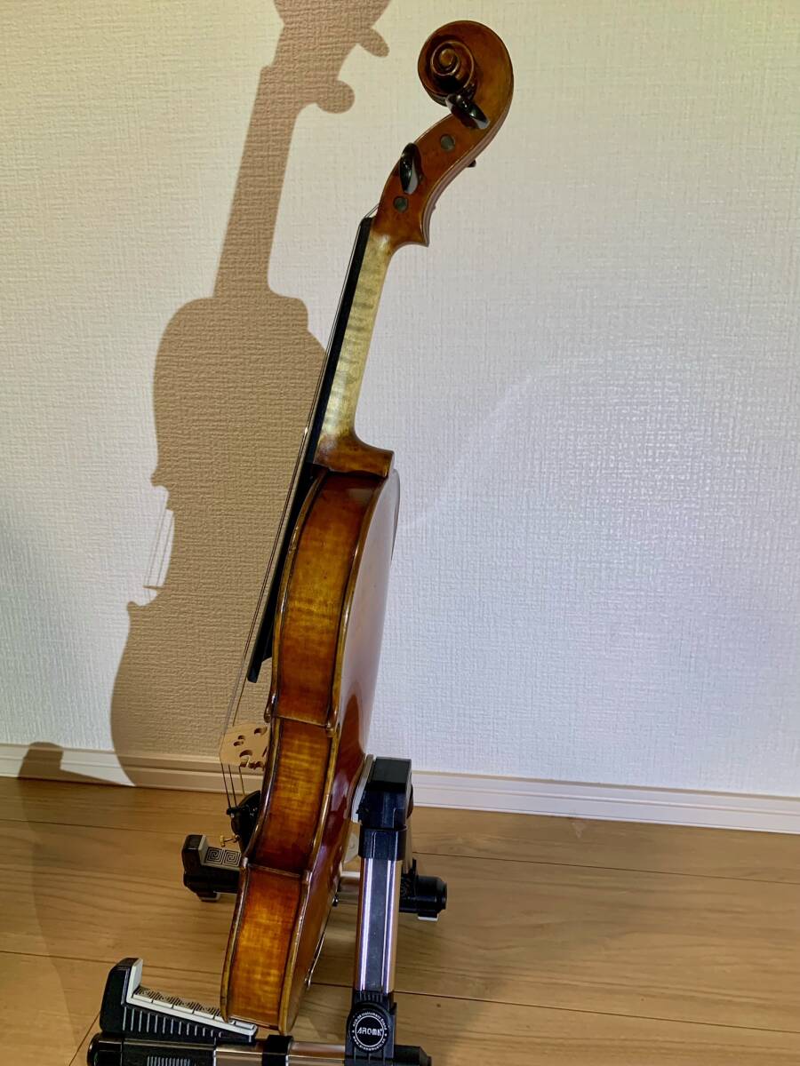  old 4/4 violin .. France 