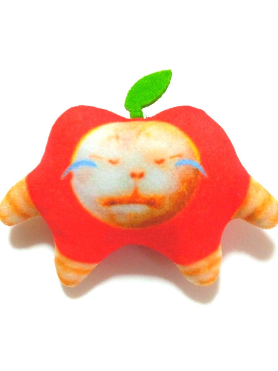 猫ミーム　リンゴにゃんこ　ぬいぐるみマスコット