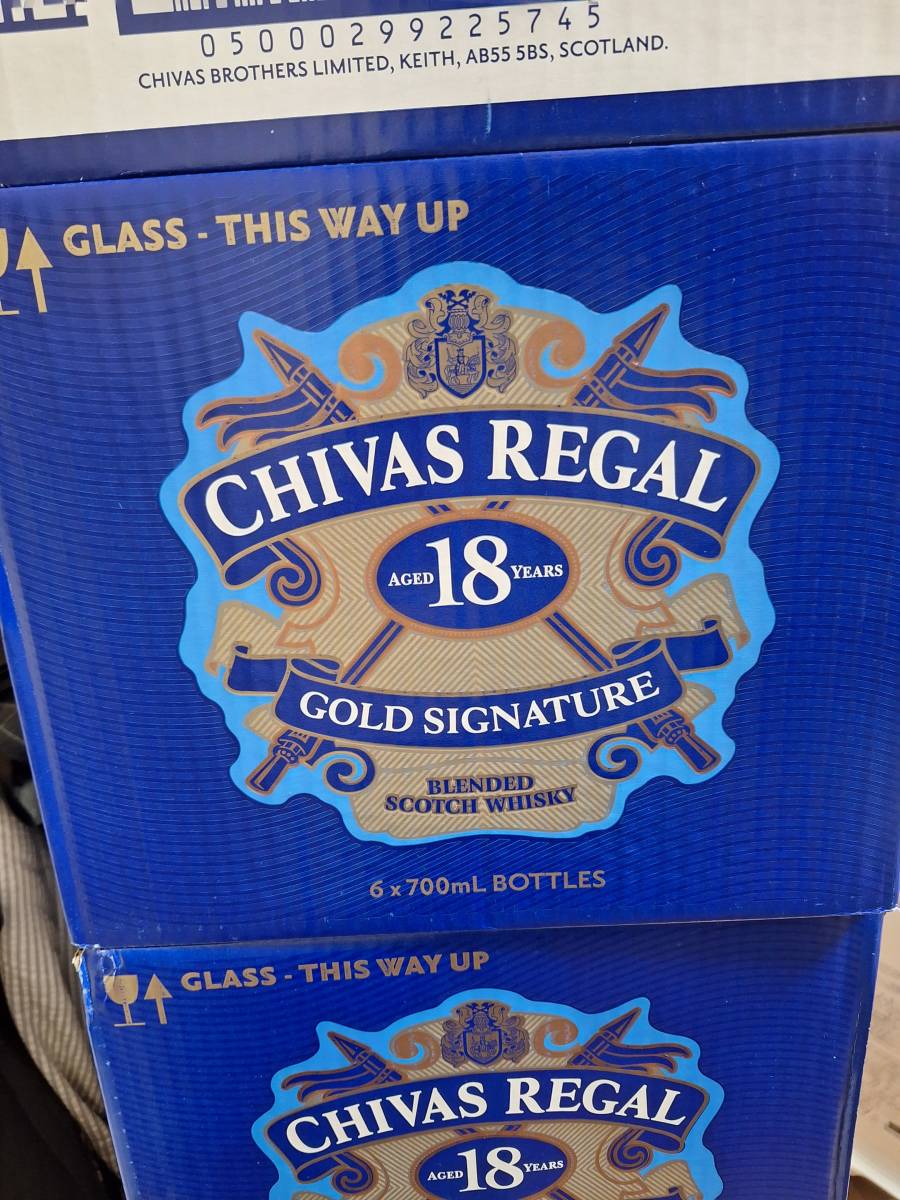新品未開栓 CHIVAS REGAL シーバスリーガル 18年 ゴールドシグネチャー ウイスキー　6本セット_画像1