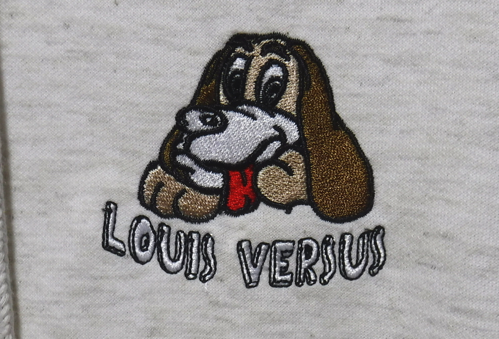 即決■★LOUIS VERSUS★■パーカー：SIZE=L