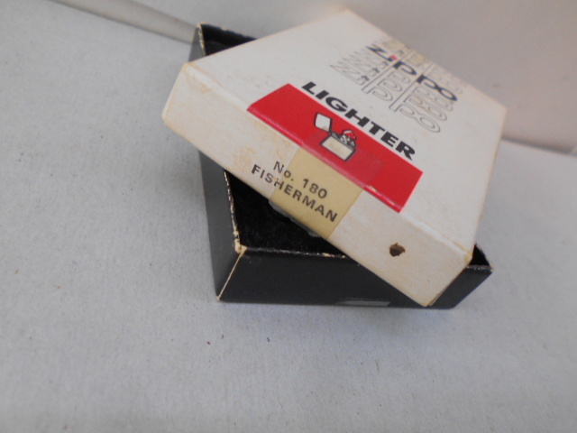 ビンテージ Zippo フィッシャーマン 1980年製 未使用 ニアミントコンディション,オリジナルインナー箱は汚れ,痛みがありますの画像3