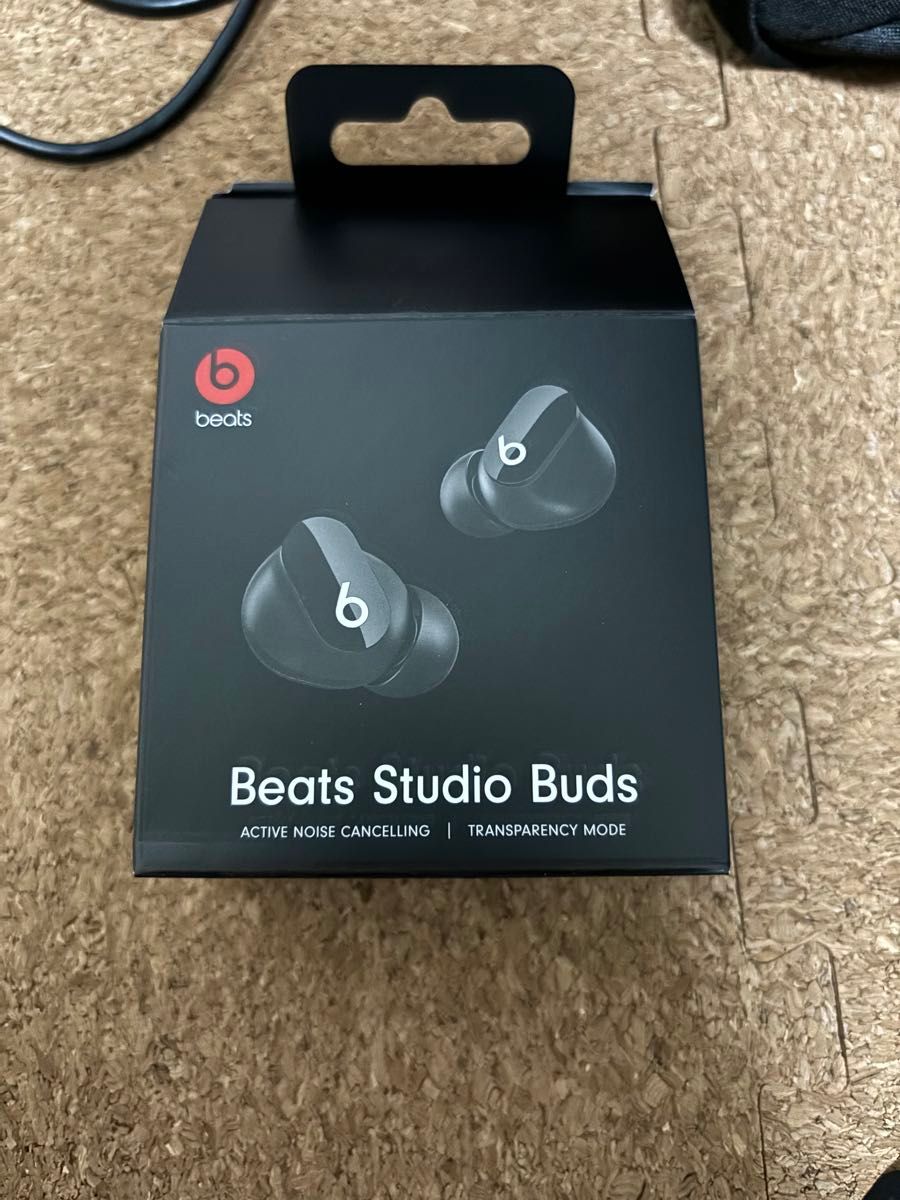 Beats Studio Buds ブラック