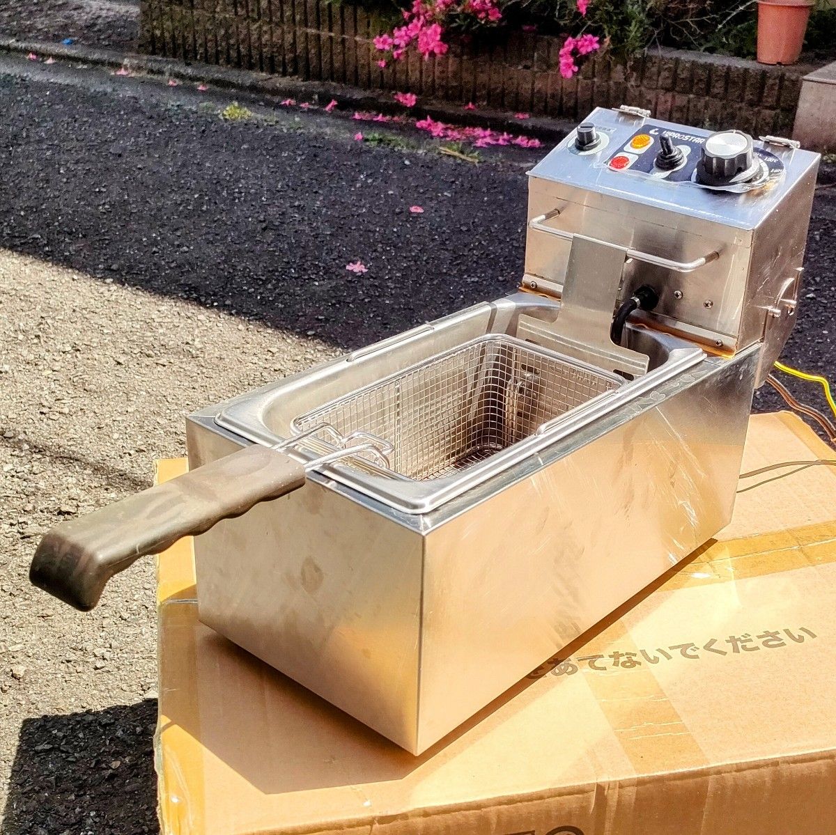 KIPROSTAR 電気フライヤー1槽式卓上タイプ PRO-4FLT【業務用 KIPROSTAR 電気フライヤー1槽式卓上タイプ PRO-4FLT【業務用