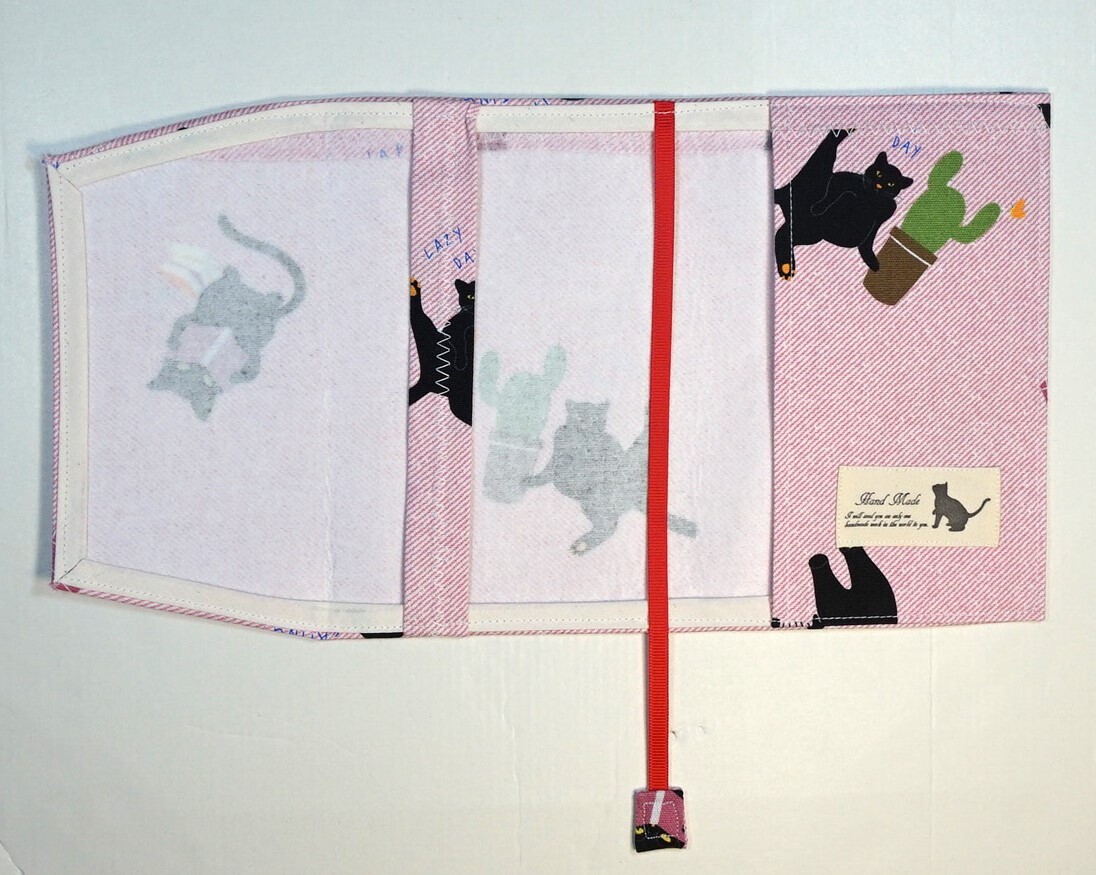 [ есть перевод :100 иен старт ] [ регион кошка * чёрный кошка интересный рисунок ( pink ) ткань ] библиотека книга@ обложка для книги Ver. 002