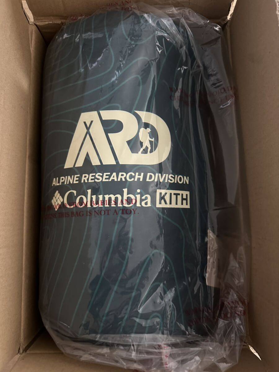 KITH for Columbia 40F Sleeping Bag キス 寝袋 コロンビア KITH for Columbia 40F Sleeping Bag キス 寝袋 コロンビア