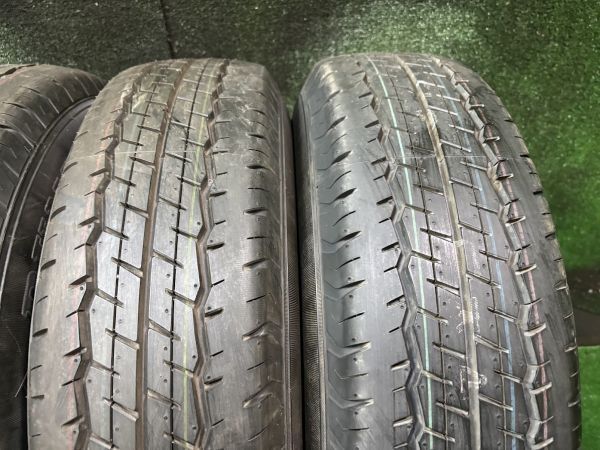 23年製　200系ハイエース 新車外し　ダンロップ　SP175N　195/80R15　107/105N スチールホイール付き　4本　0501-02_画像6