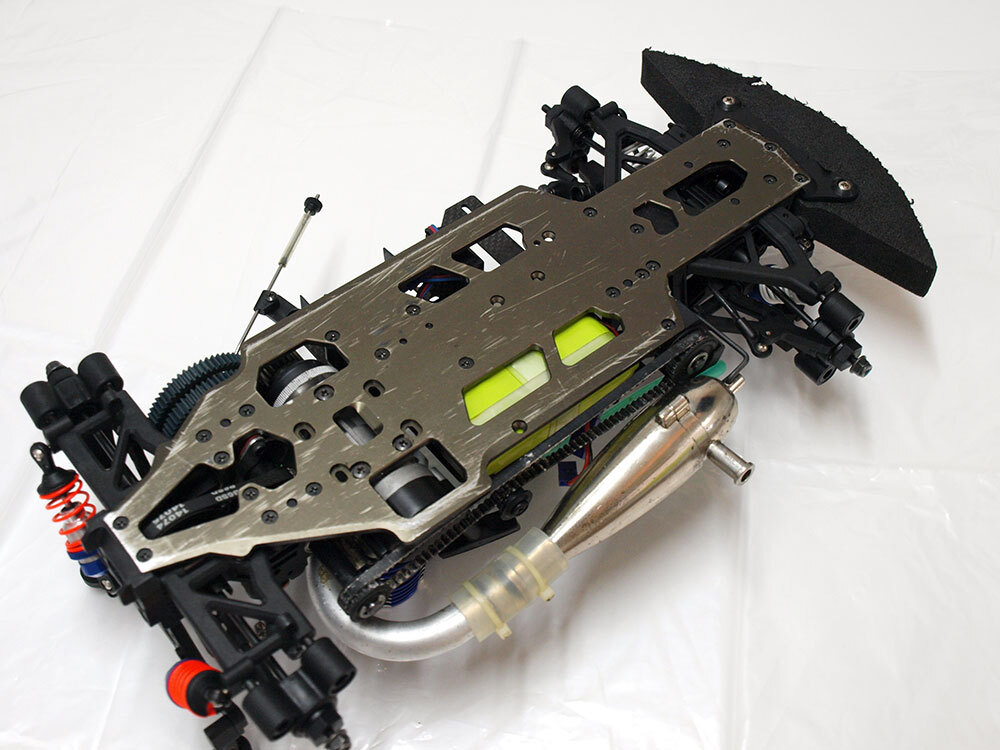 【K1320E】 京商 V-ONE キット 中古品 動作未確認（KYOSHO 希少 S3 RC ラジコン R 1/10 GP ツーリングカー エンジン）_画像6