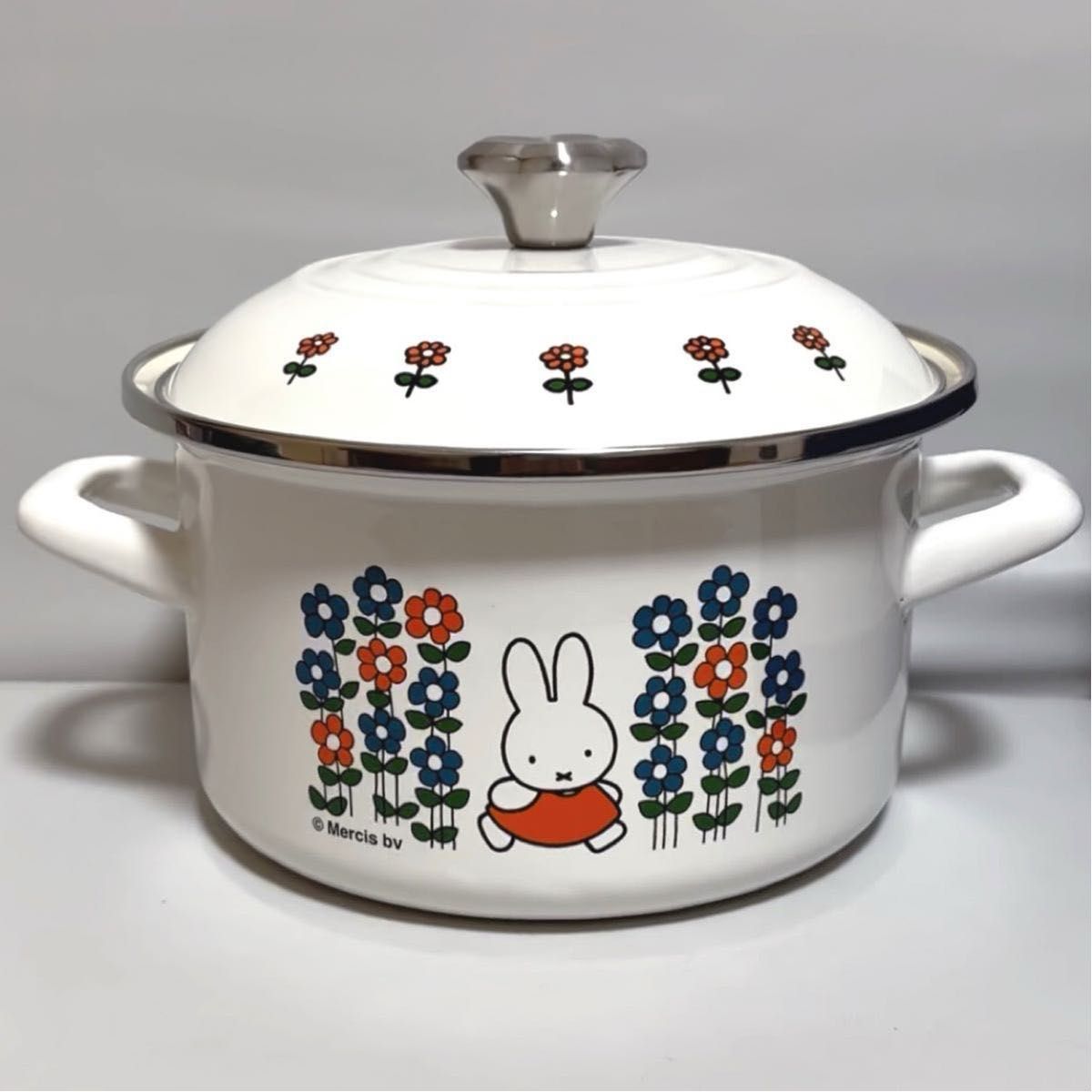 ル・クルーゼ(Le Creuset) ミッフィー EOS ホーロー鍋 琺瑯 18cm ル・クルーゼ(Le Creuset) ミッフィー EOS ホーロー鍋 琺瑯 18cm