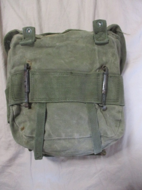 #3300 the US armed forces field pack cotton with defect 