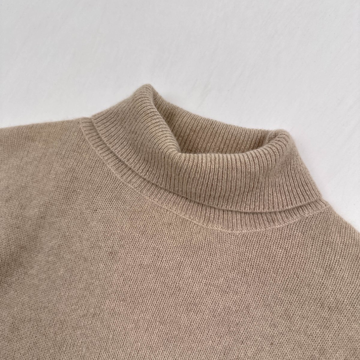 カシミヤ100％◆CASHMERE タートルネック 半袖 ニットセーター Lサイズ / ベージュ カシミア レディース_画像2