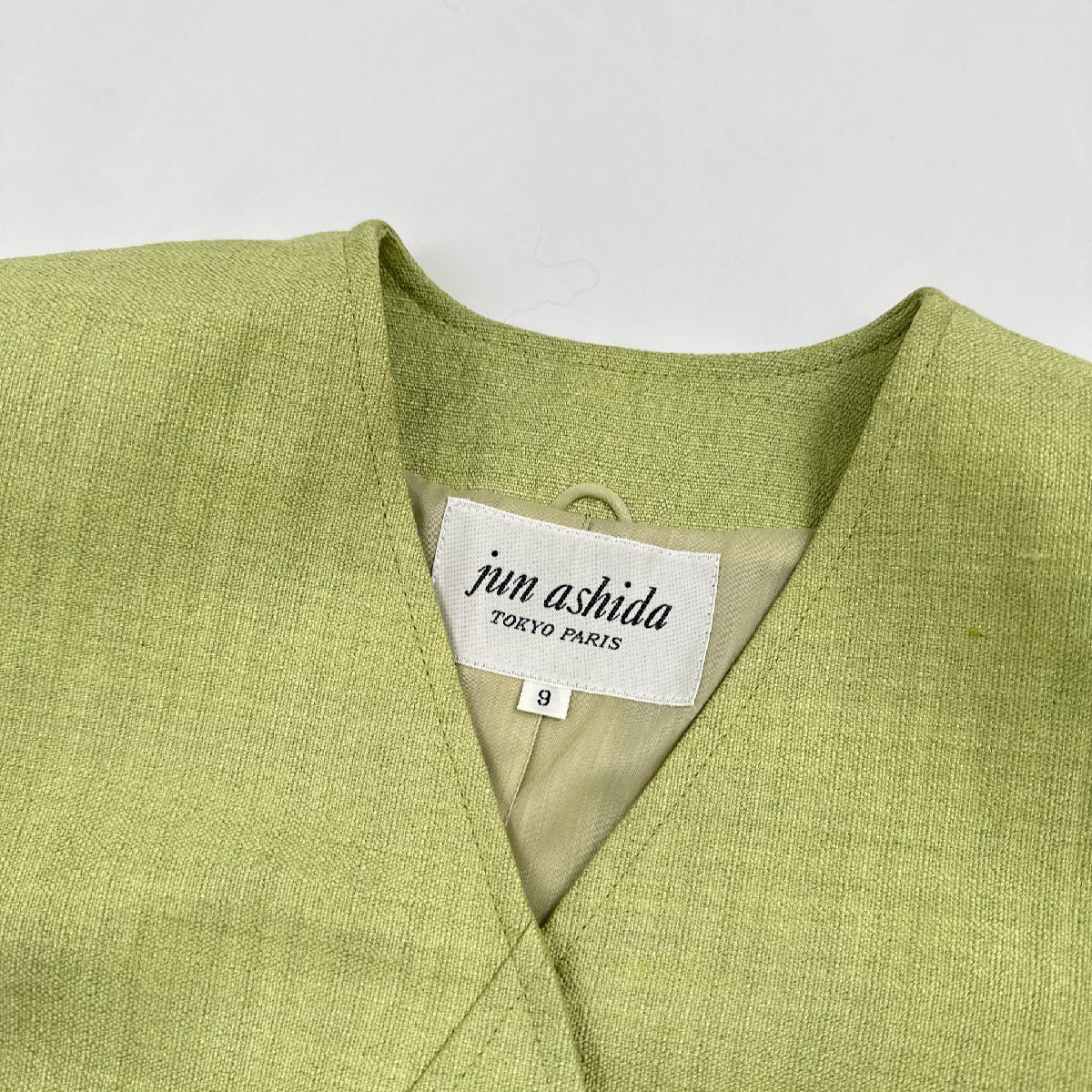jun ashida ジュンアシダ ノーカラー 半袖 ジャケット サイズ 9 /黄緑 レディース_画像2