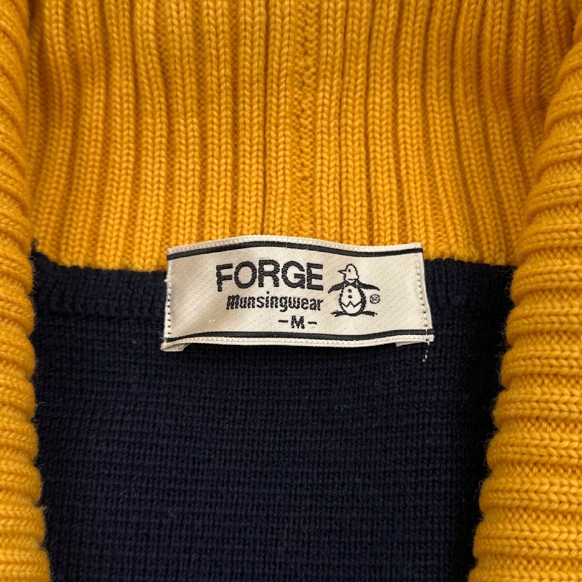 Munsingwear forge マンシング 豪華ボタン 金ボタン ウール ショールカラー ダブル ニット ジャケット サイズM/ネイビー/レディース/ゴルフ_画像5