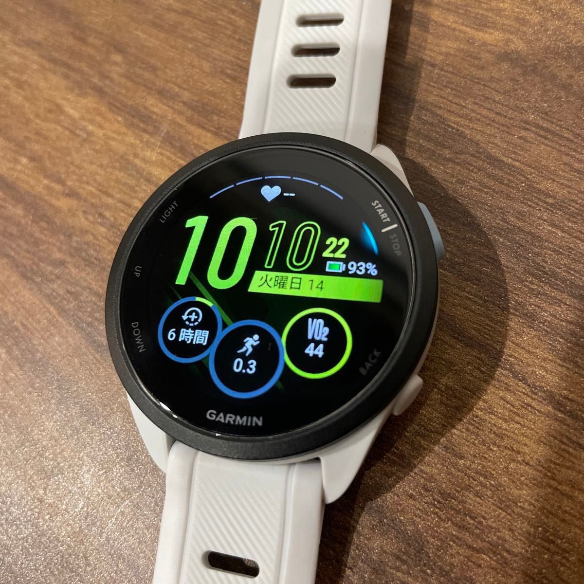 ガーミン(Garmin) Forerunner 165 WhiteGray ランニング GPS ガーミン(Garmin) Forerunner 165 WhiteGray ランニング GPS