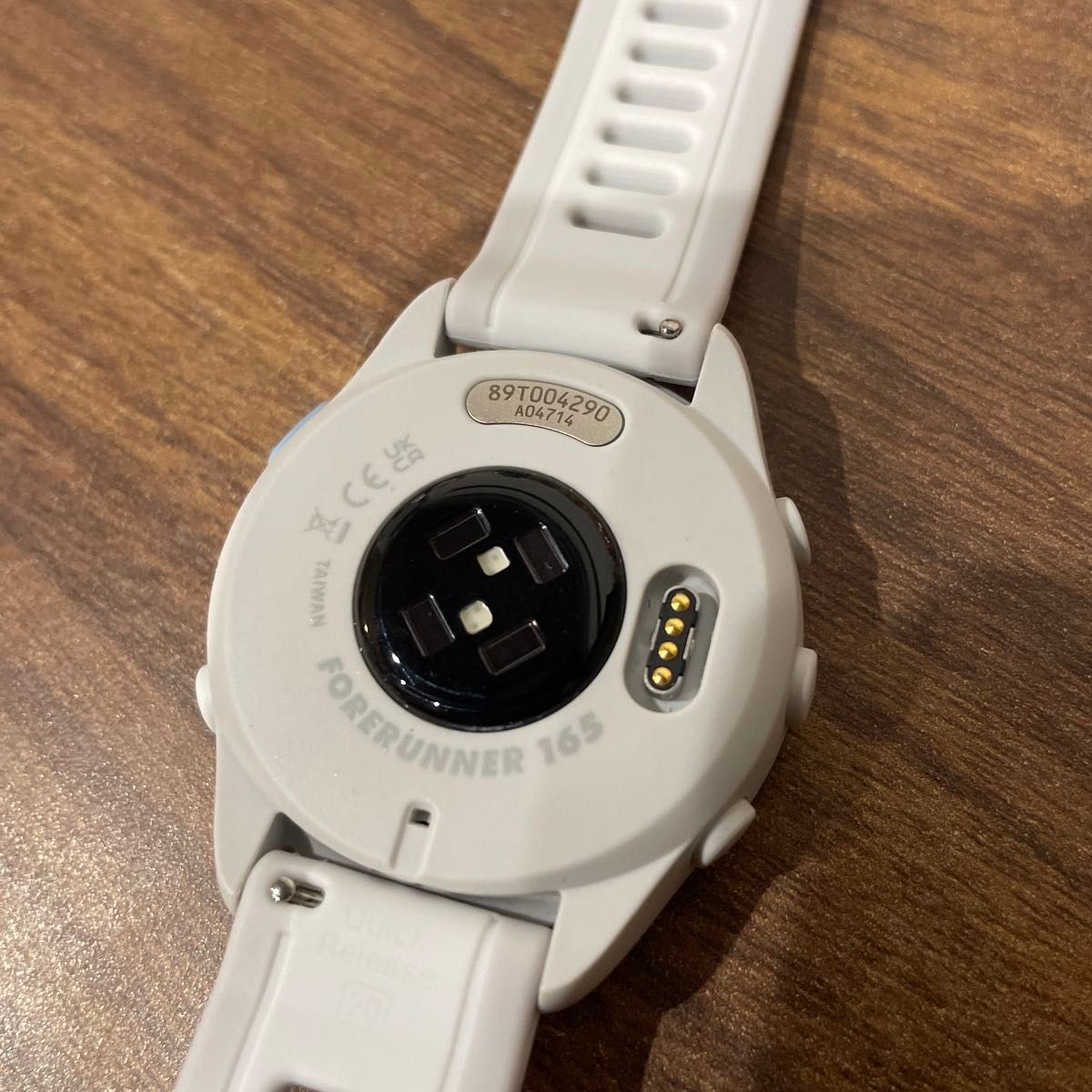 ガーミン(Garmin) Forerunner 165 WhiteGray ランニング GPS ガーミン(Garmin) Forerunner 165 WhiteGray ランニング GPS