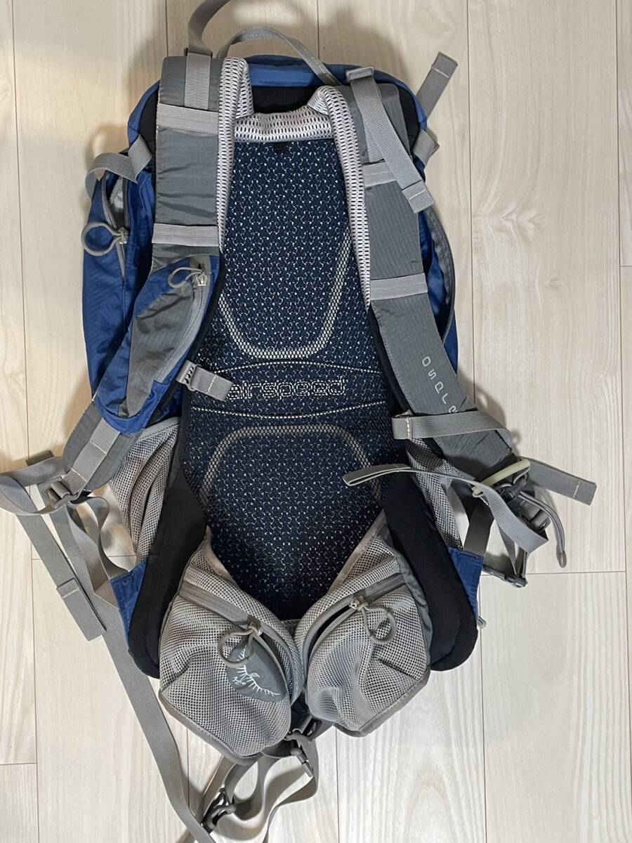 OSPREY STRATOS24 オスプレー ストラトス24 L 使用回数5回未満 バックパック リュック 登山 アウトドア 新品同様 ブルー系_画像7