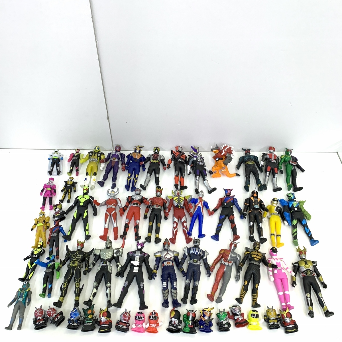 066B532*[ текущее состояние товар / работоспособность не проверялась ] Kamen Rider Squadron Ultraman спецэффекты серия sofvi фигурка item игрушка много суммировать комплект 