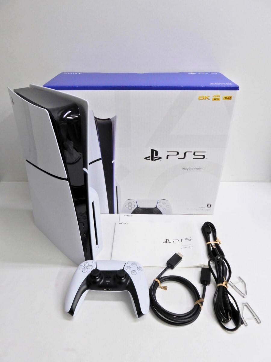 059Z495★【中古/動作品】 PlayStation5 PS5 本体 CFI-2000 【コントローラー・ケーブル付属】 ④ 新型 軽量化版_画像1