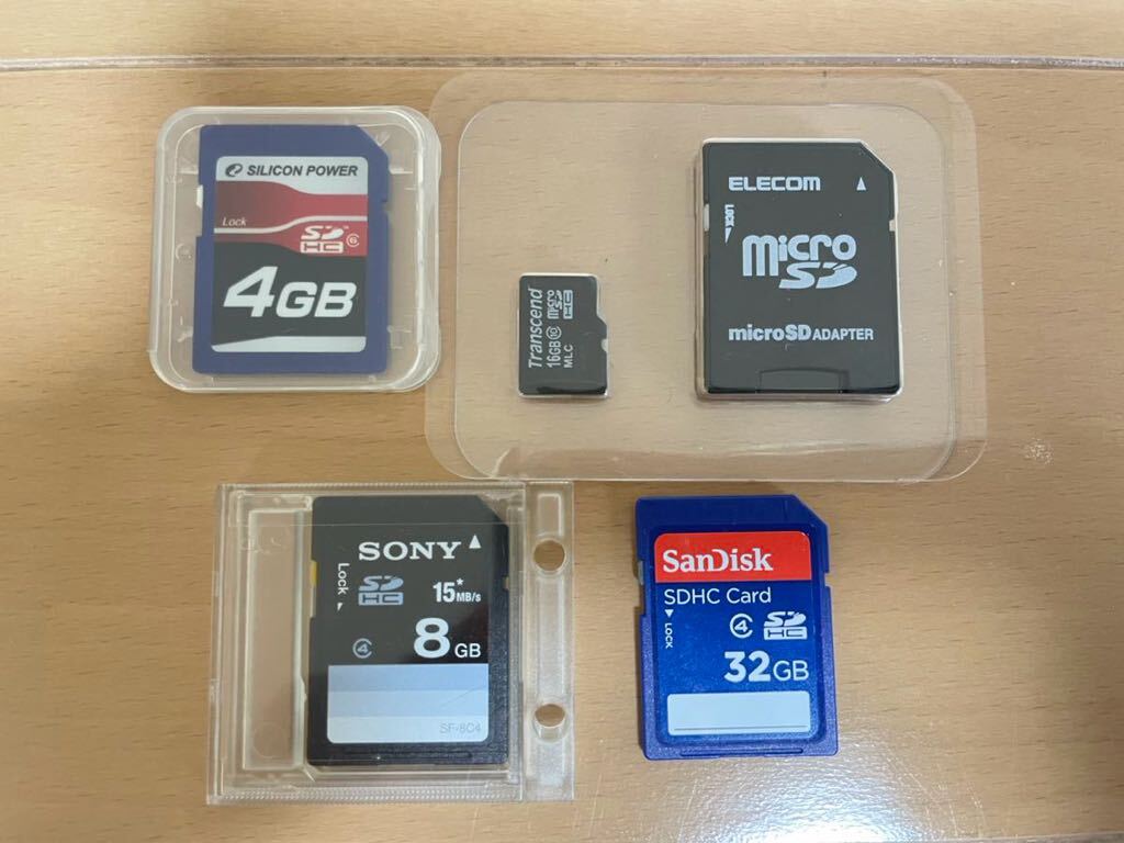 SDカード 4〜32GBおまとめ4個セット◎SONY他◎SDカードアダプタ付 _画像1