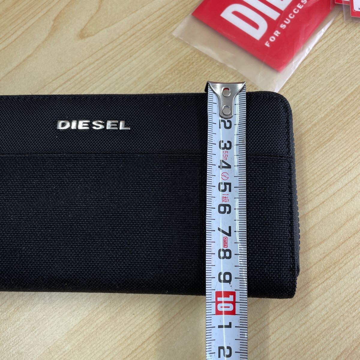 （744）美品 DIESEL ディーゼル ラウンドファスナー ウォレット 長財布 黒 ブラック_画像10