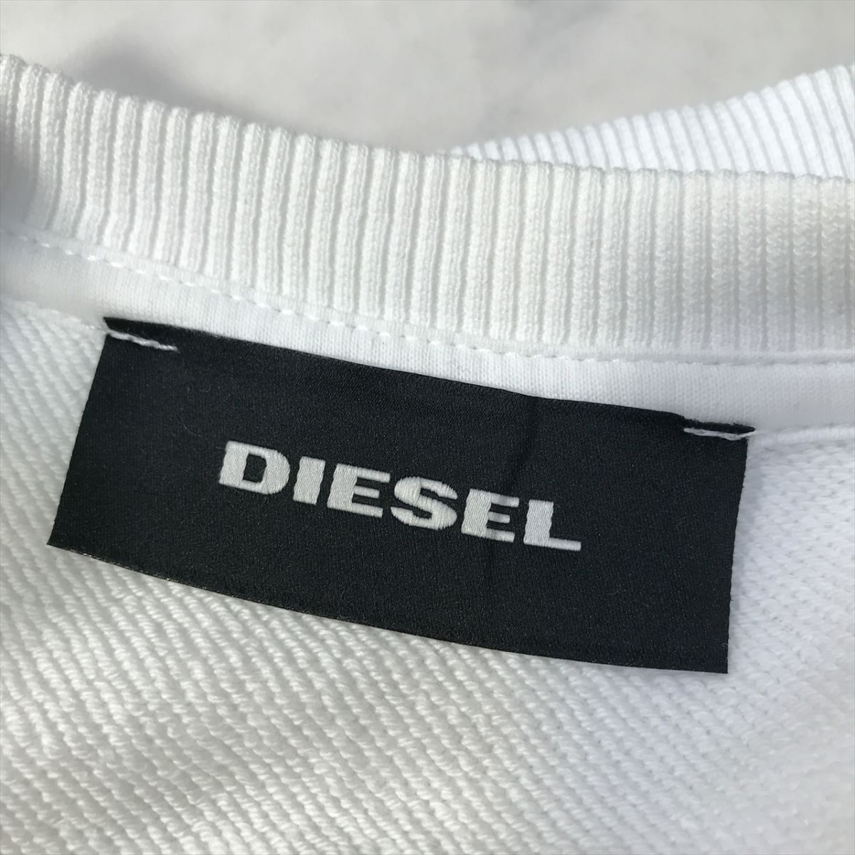 《オススメ◎》DIESEL ディーゼル★ビッグロゴデザイン*トレーナー*スウェット*ホワイト*サイズS(MA6359)◆S80の画像5