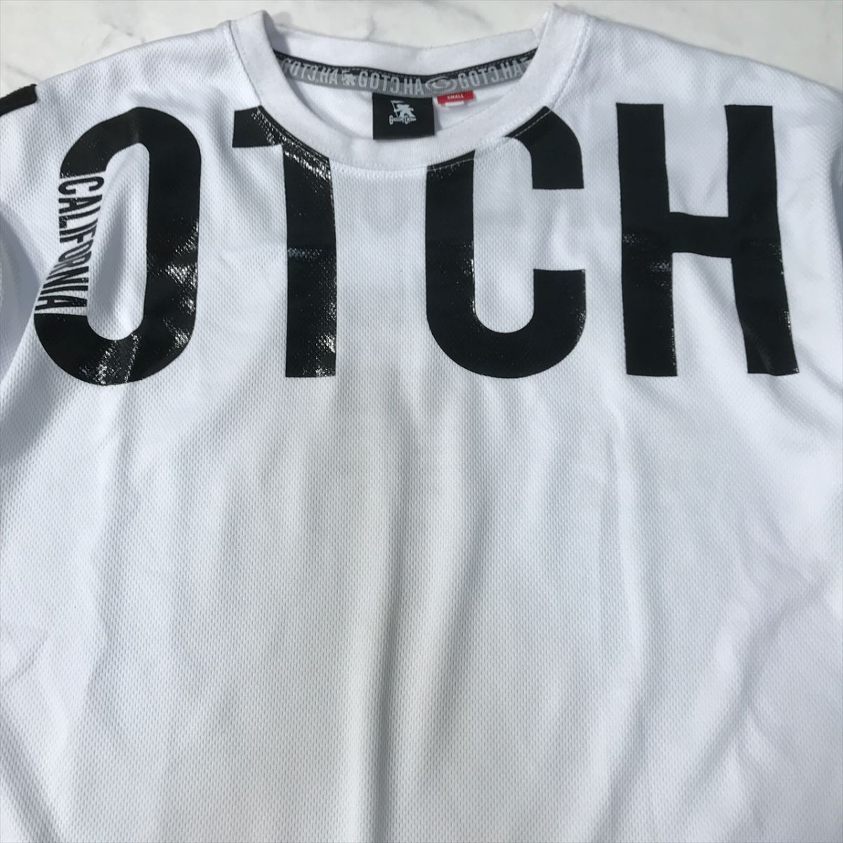 《良品◎》GOTCHA ガチャ★ビッグロゴ*バッグロゴ*半袖Tシャツ*ゴルフ*カットソー*ホワイト/ブラック*サイズS(MS2887)◆S60の画像3