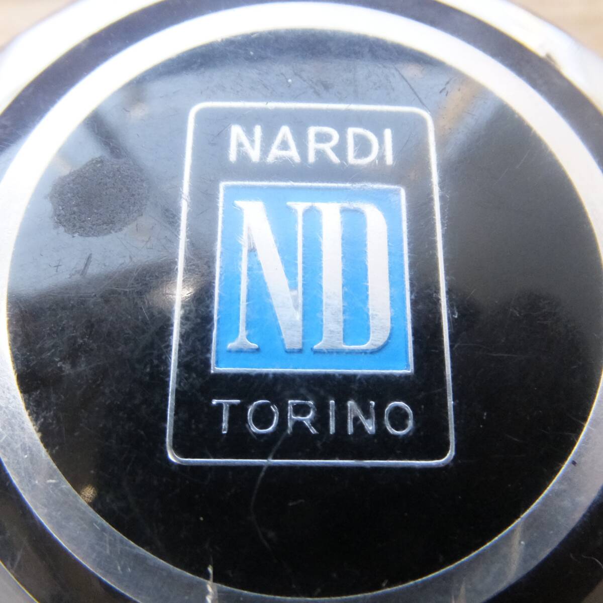 [送料無料] 現状品★ナルディ NARDI トリノ TORINO ステアリング ホーンボタン ブラック 形式 不明★_画像5