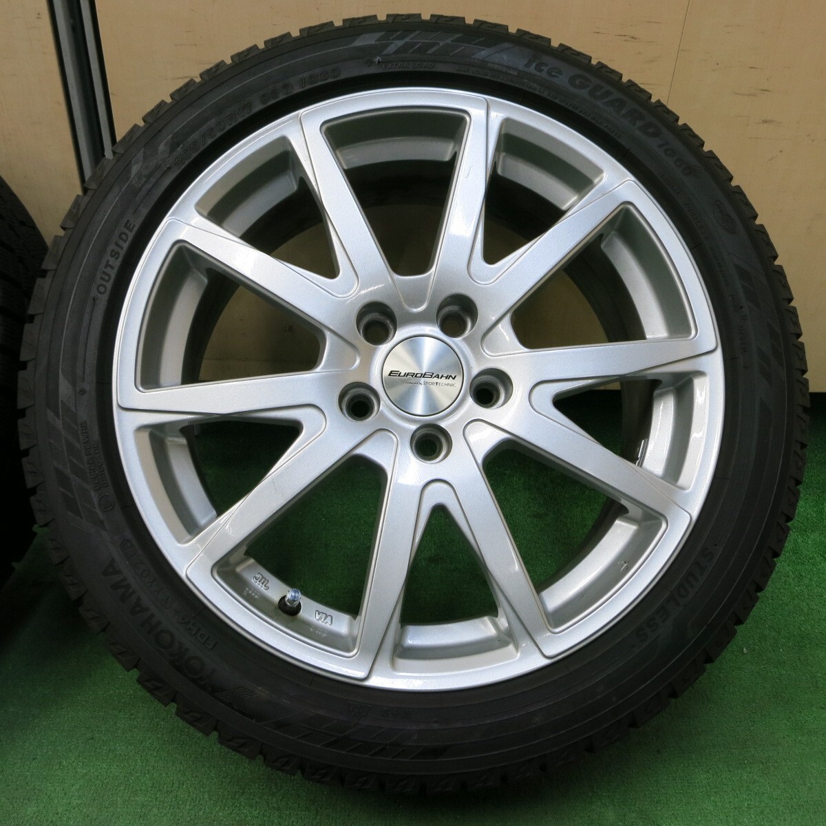 *送料無料* バリ溝！9.5分★ボルボ等 EUROBAHN SPORTECHNIC 205/50R17 スタッドレス ヨコハマ アイスガード iG60 PCD108/5H★4050801イス_画像3