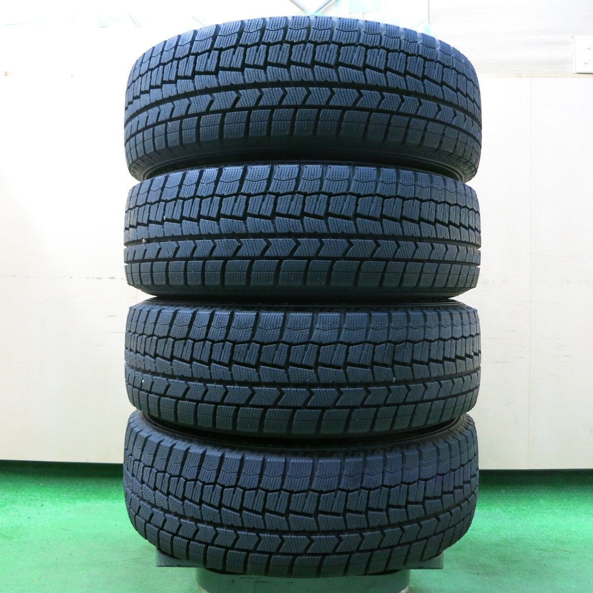 *送料無料* バリ溝！20年！キレイ！9.5分以上★スタッドレス 195/65R16 ダンロップ ウインターマックス WM02 JOKER PCD100/4H★4051008イス_画像8