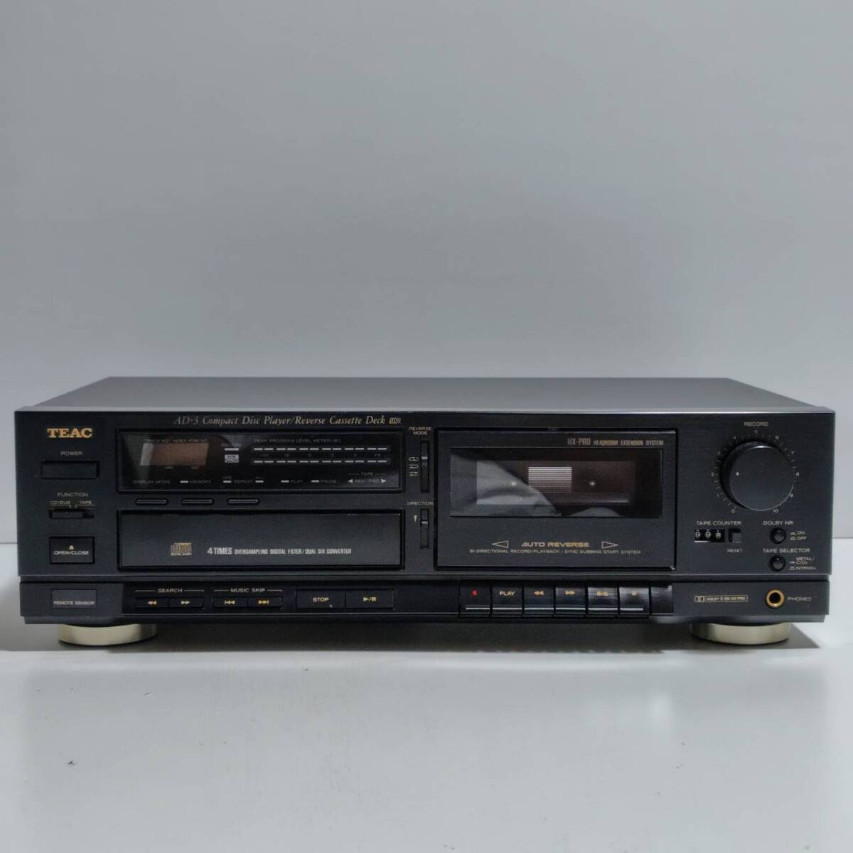 TEAC ティアック CD/カセットデッキ AD-3 通電確認 ジャンク品 オーディオ機器の画像1