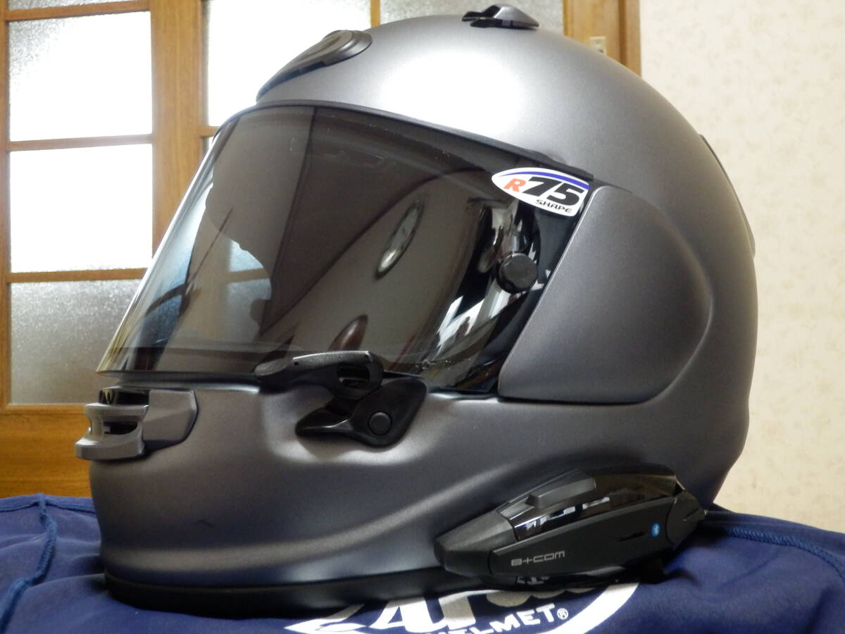 ★超美品！B＋COM ONE付！★Arai　Astro GX　XL　プラチナグレー　VAS-V ダブルレンズシールド スモーク　アライ アストロGX　豪華付属品　_画像1