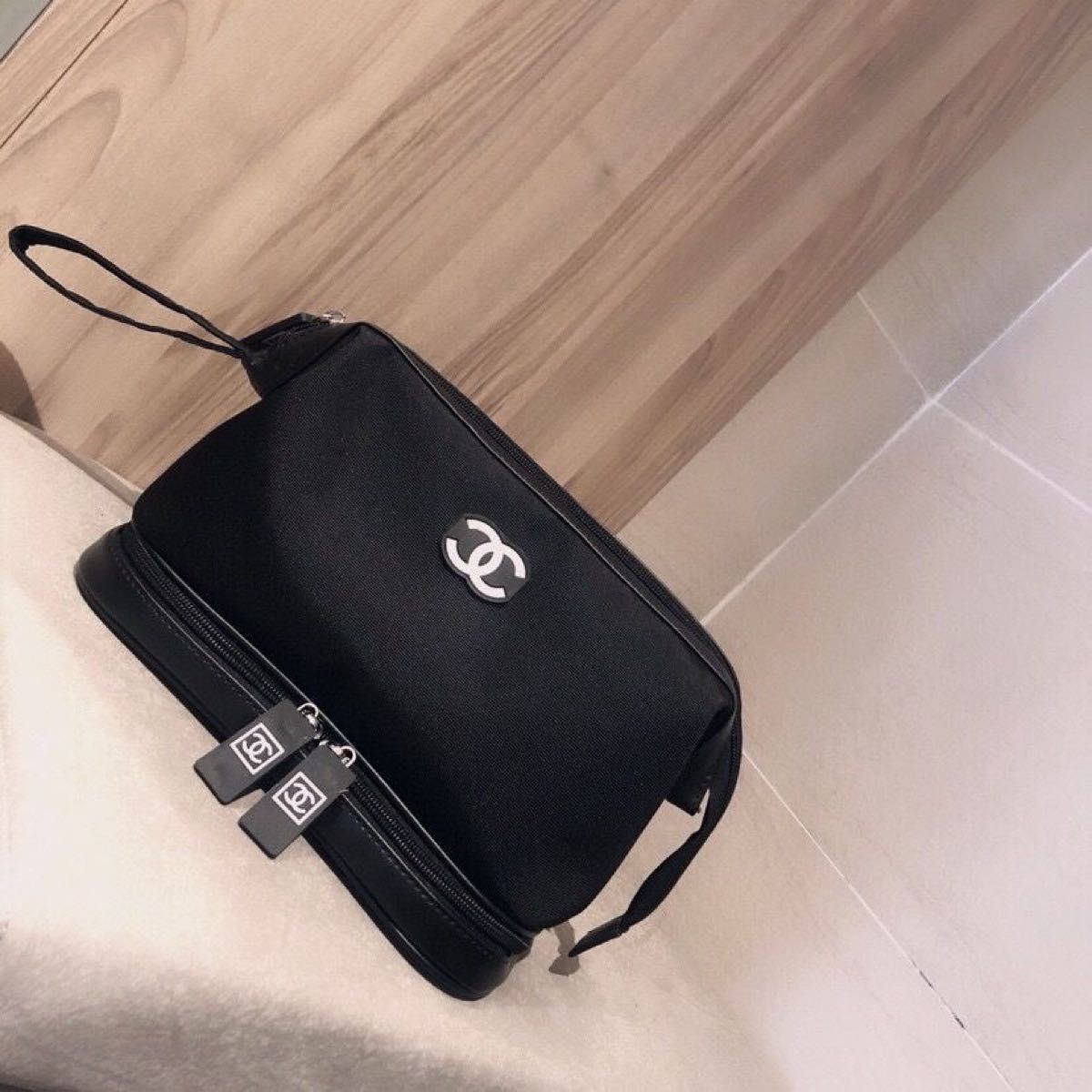 シャネル  CHANEL　化粧ポーチ　コスメポーチ　 小物入れ  