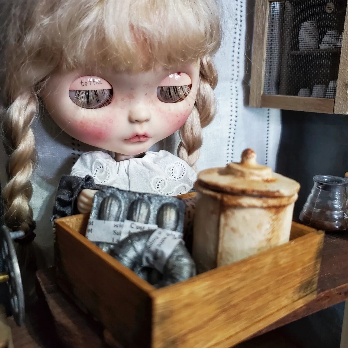 otodoll ドール用ミニチュア雑貨とワンピース アウトフィット アンティーク blythe ブライス_画像9